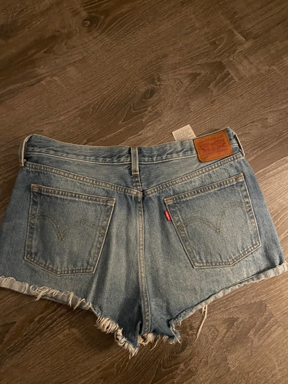 Levi’s Shorts W32 High Waisted Distressed Cut Off Denim Summer Vintage - Picture 4 of 7